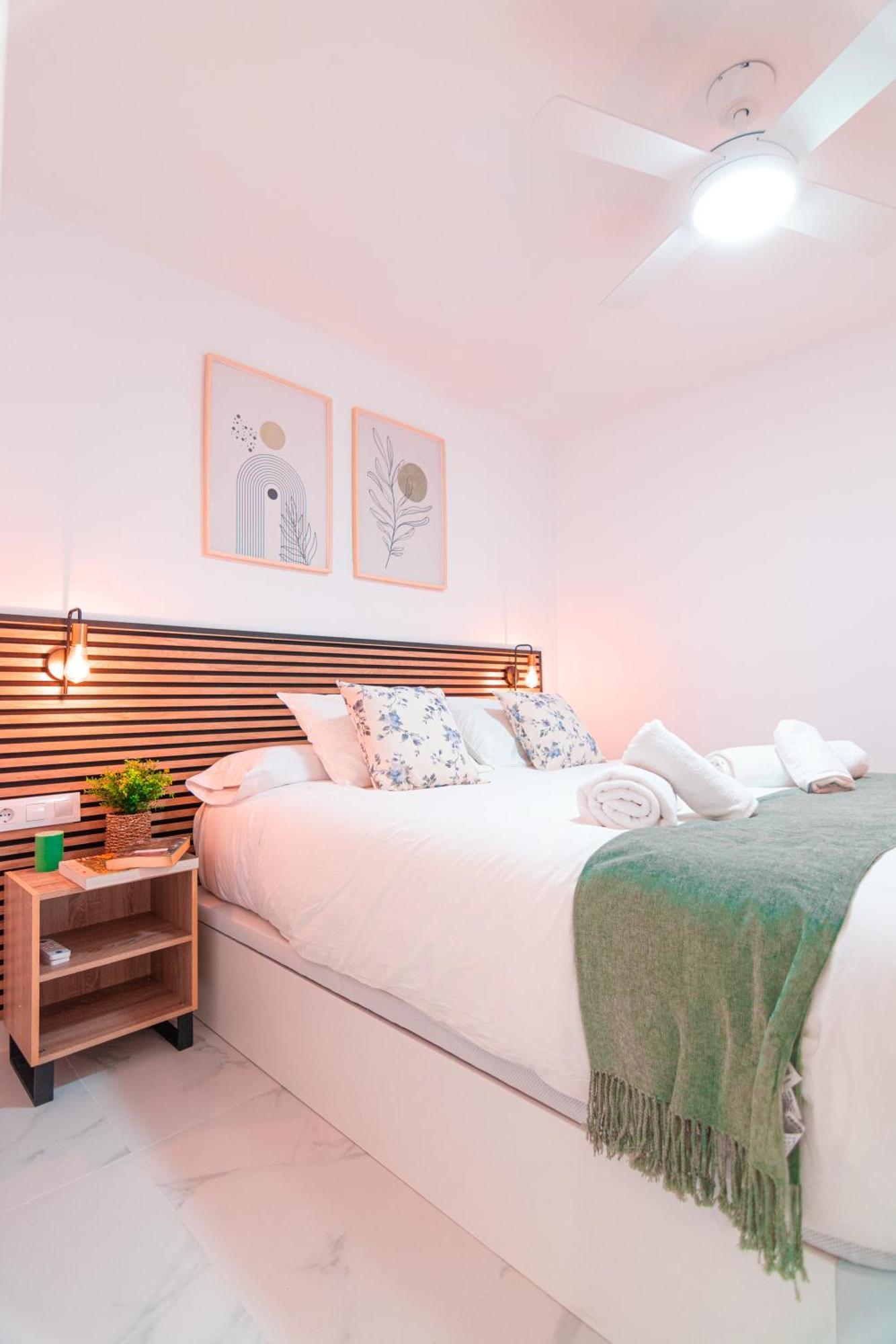 Edomus Catedral Boutique Apartman Sevilla Kültér fotó