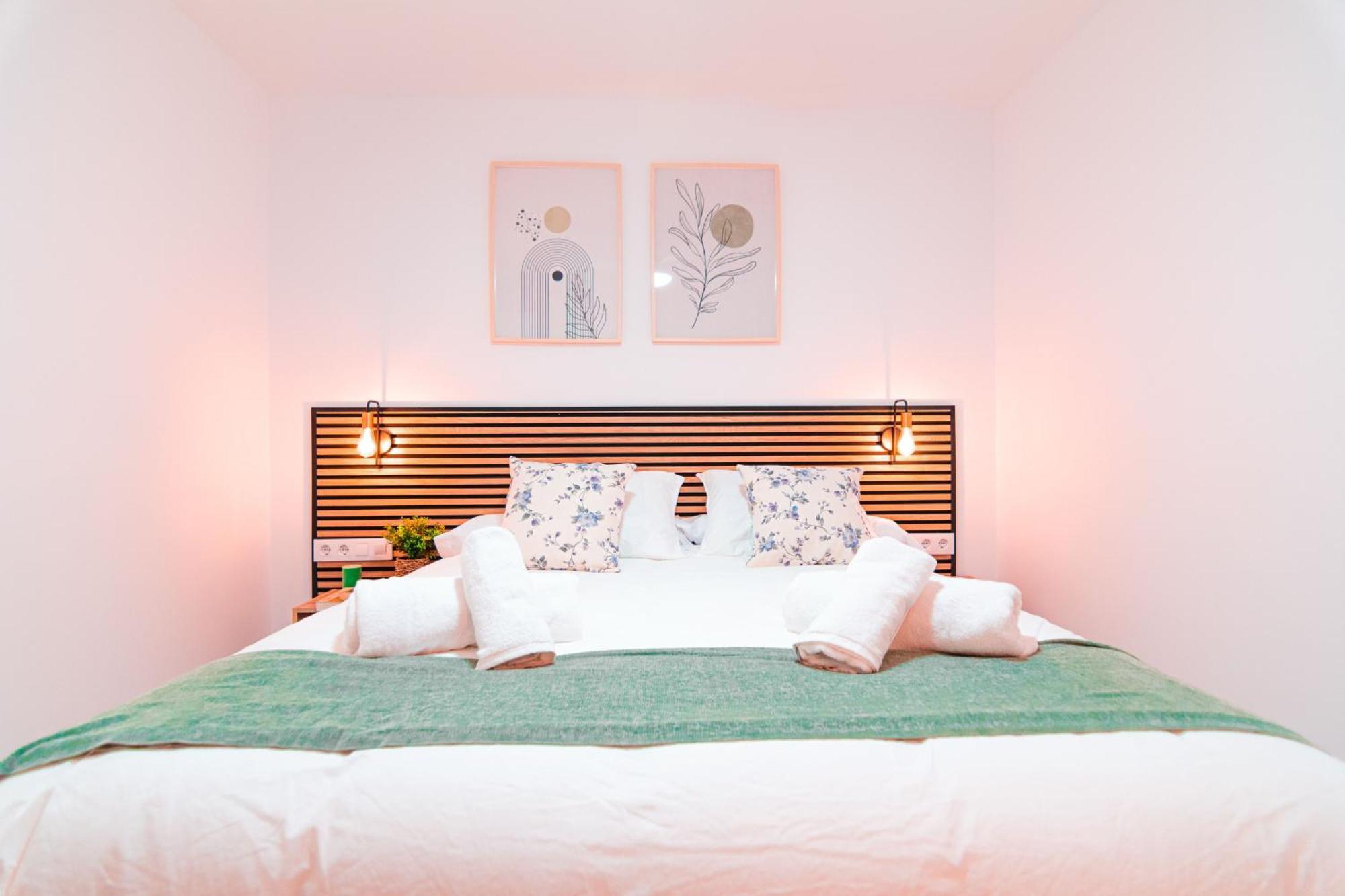 Edomus Catedral Boutique Apartman Sevilla Kültér fotó